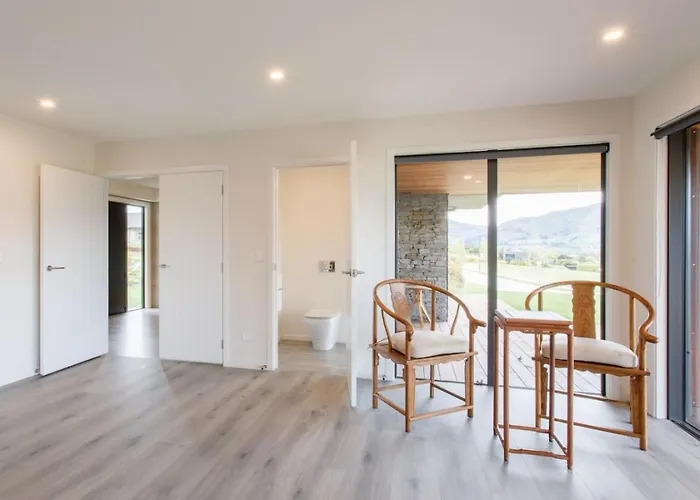 Grand Peninsula Wanaka